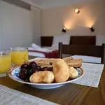 Helena Apartments In Paradisi
