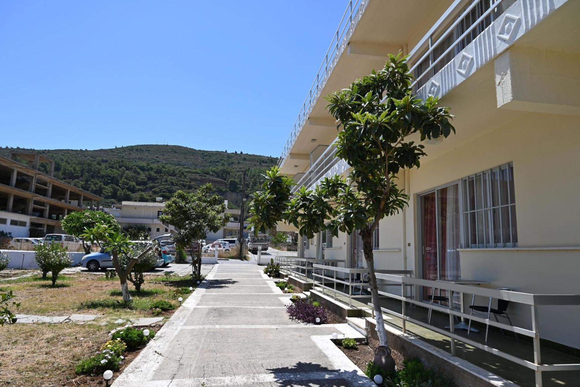 Apartment Helena In Paradisi